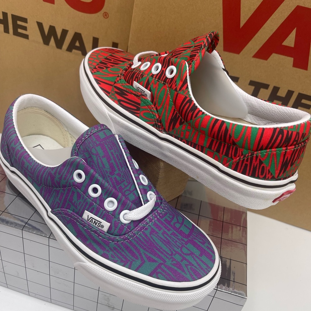 Vans Era (Moma)Faithringgold/True White Sneakers 
VN0A4BV41UC
Red Purple Graphic - Picture 11 of 16